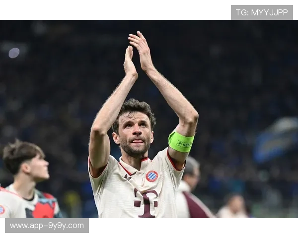 穆勒转会温哥华白帽,756场拜仁生涯落幕